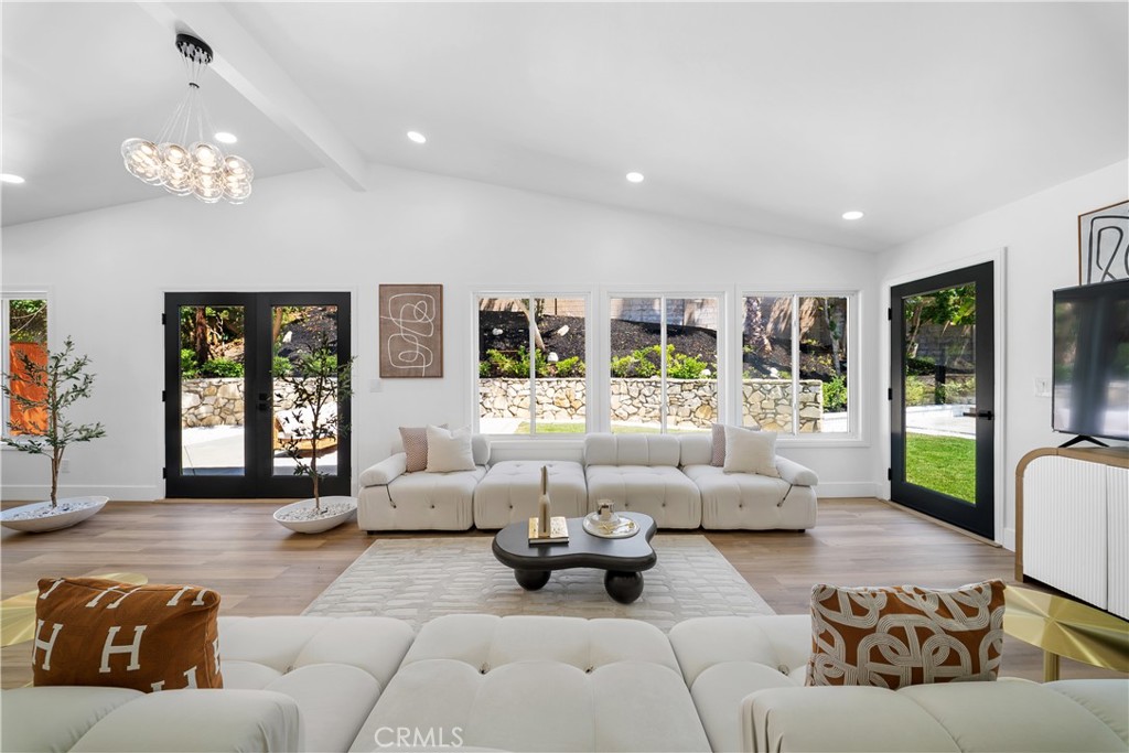 4816 Saint Andrews Avenue