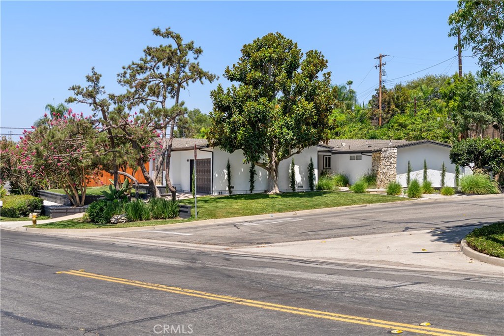 4816 Saint Andrews Avenue