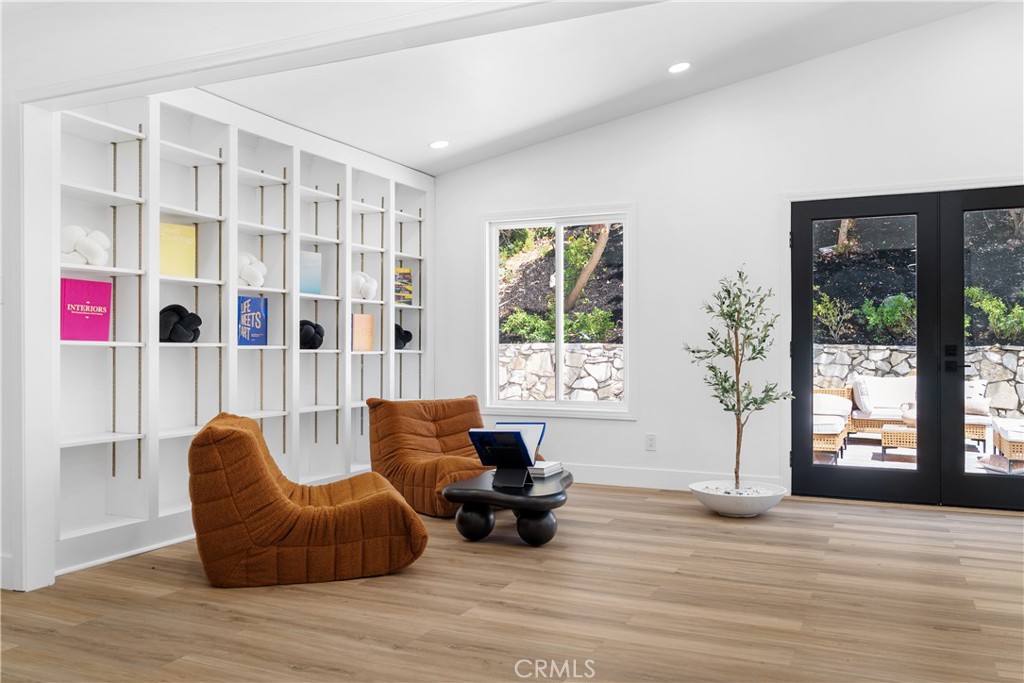 4816 Saint Andrews Avenue