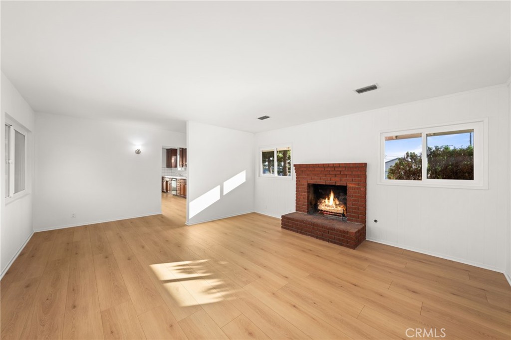 5361 Bridgeview Avenue