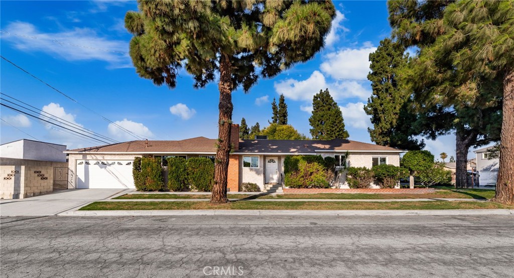 5361 Bridgeview Avenue