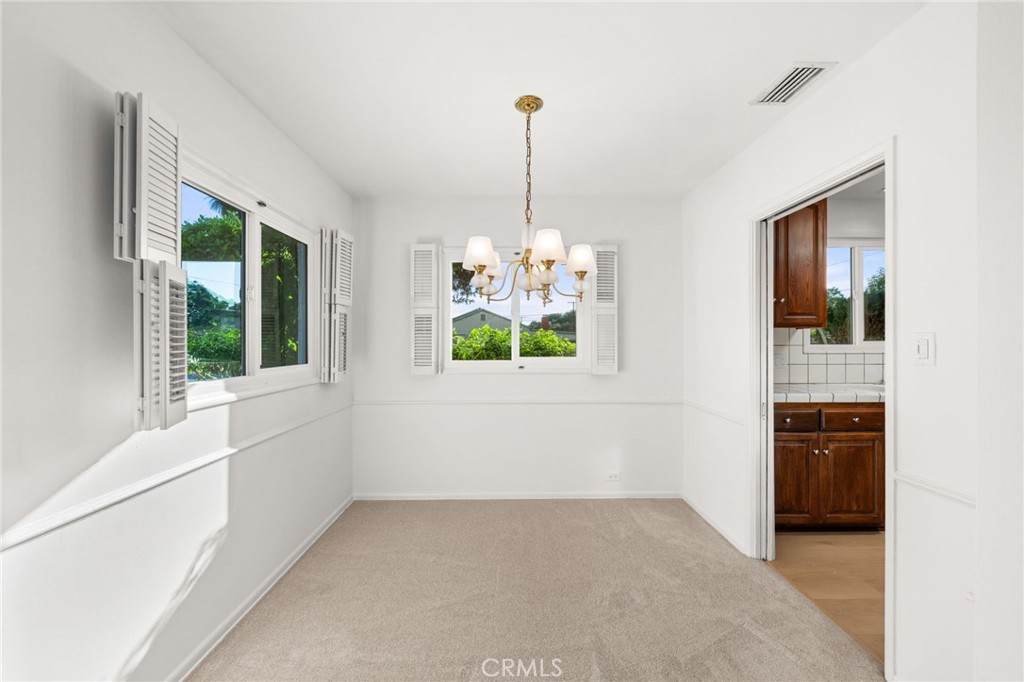 5361 Bridgeview Avenue