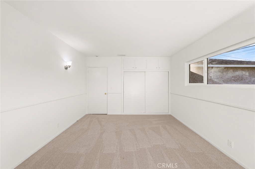 5361 Bridgeview Avenue