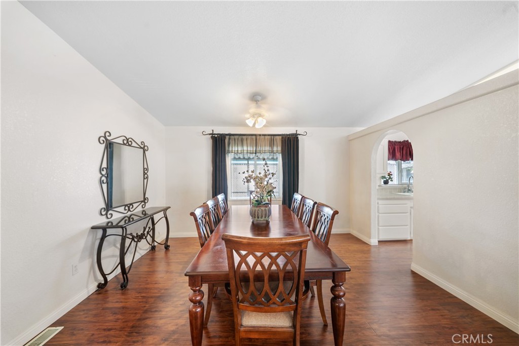 1201 W Valencia Drive 236