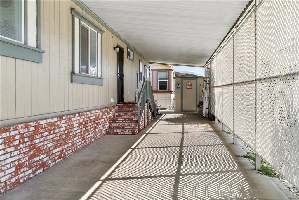 1201 W Valencia Drive 236