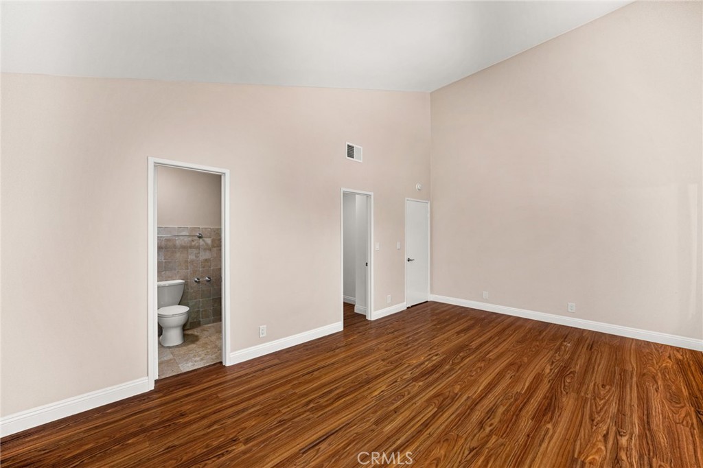3751 Prestwick Drive