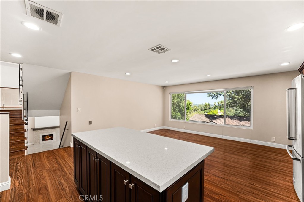 3751 Prestwick Drive