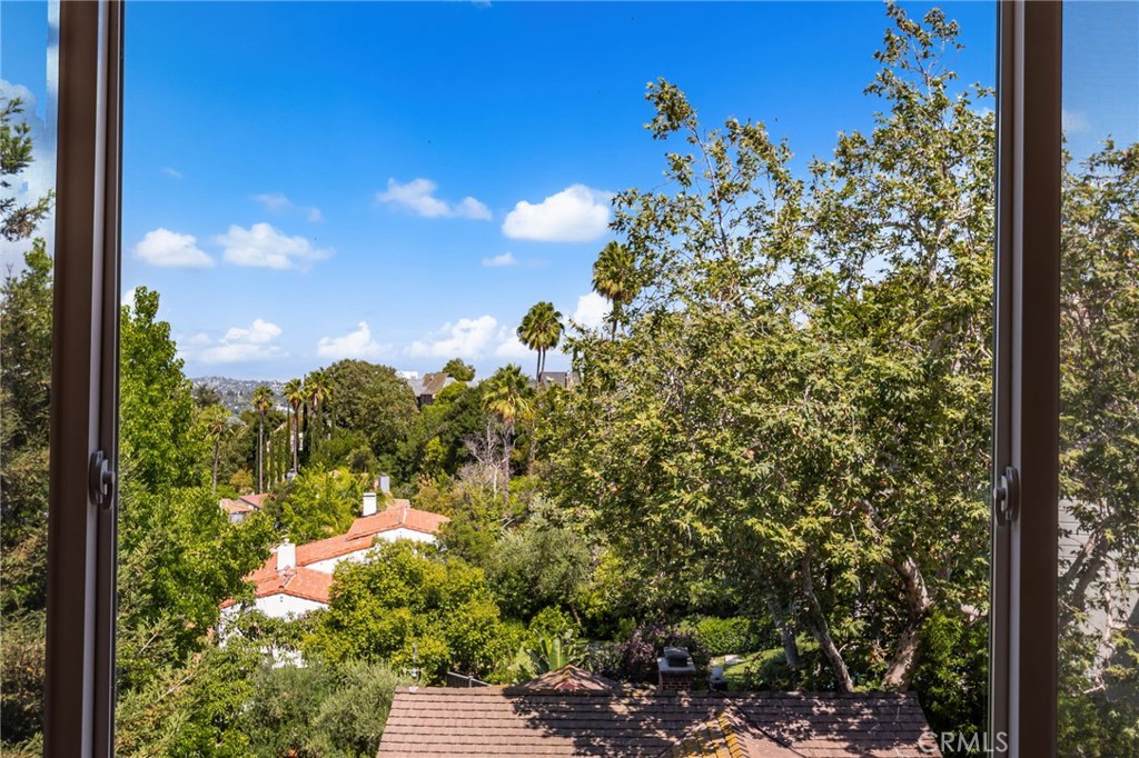 3751 Prestwick Drive
