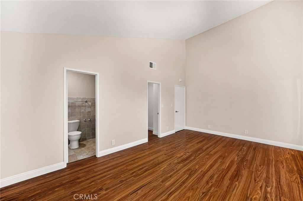 3751 Prestwick Drive