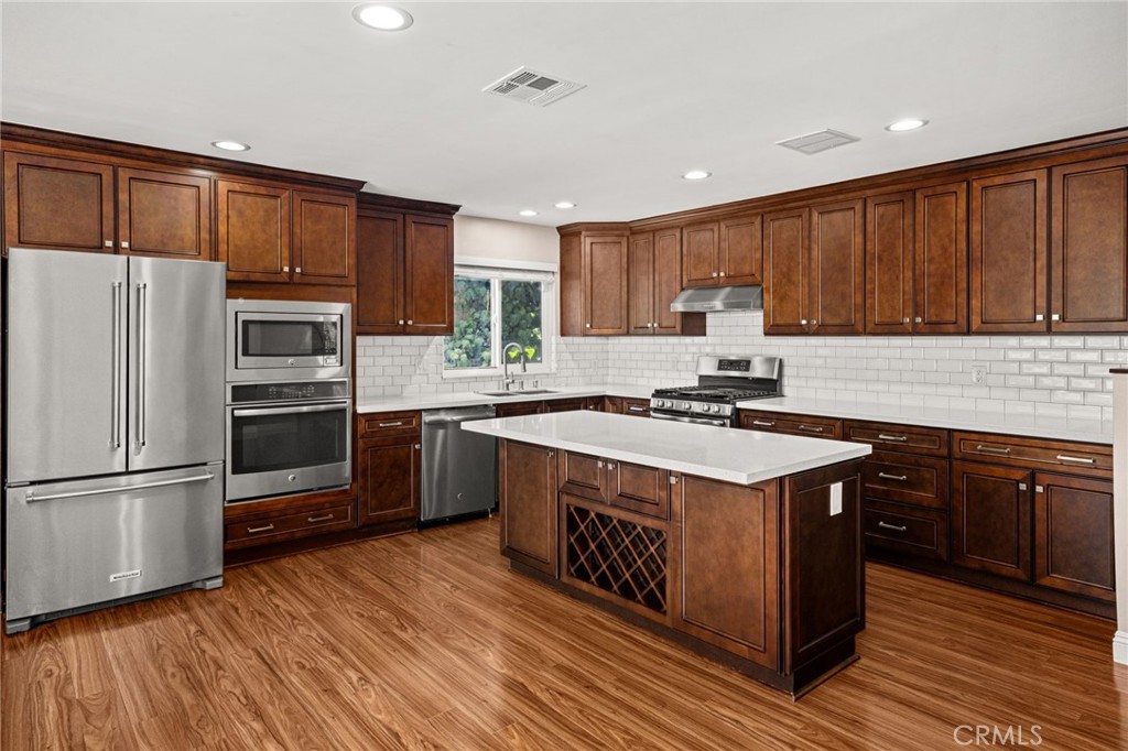 3751 Prestwick Drive