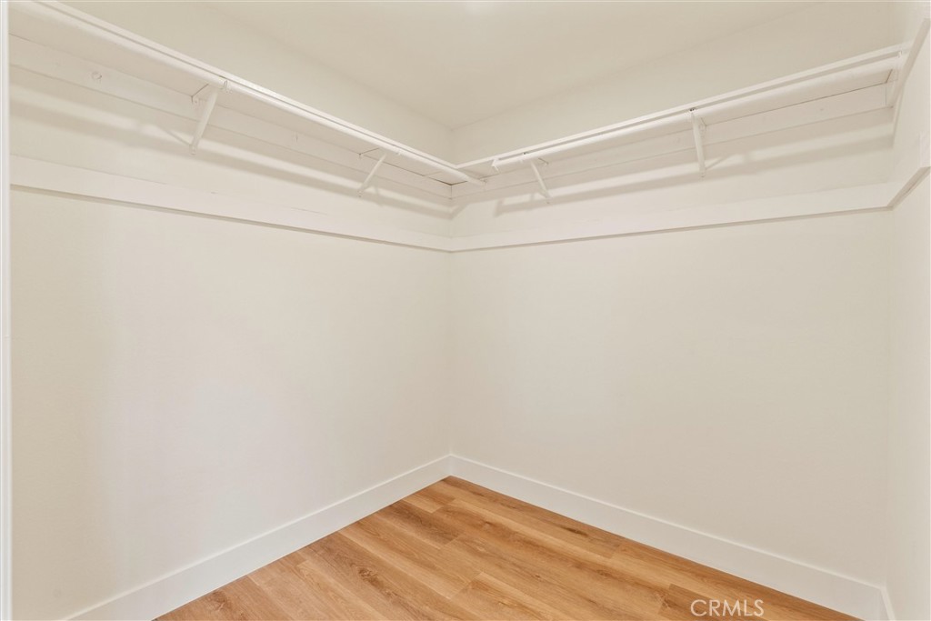 2270 Stanley Avenue 3B