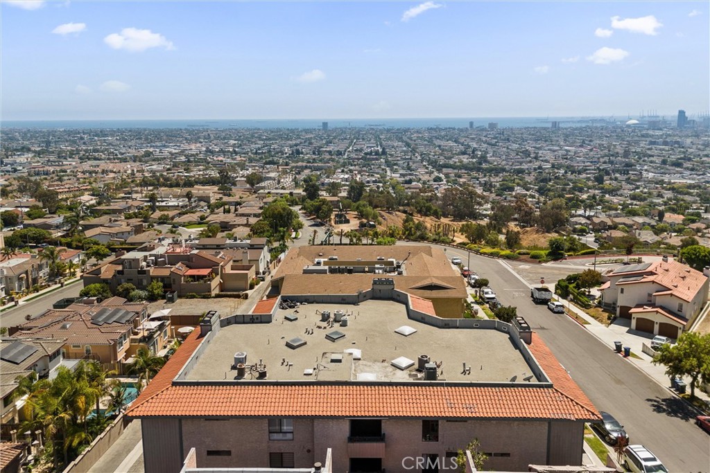 2270 Stanley Avenue 3B