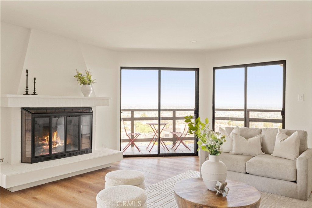 2270 Stanley Avenue 3B