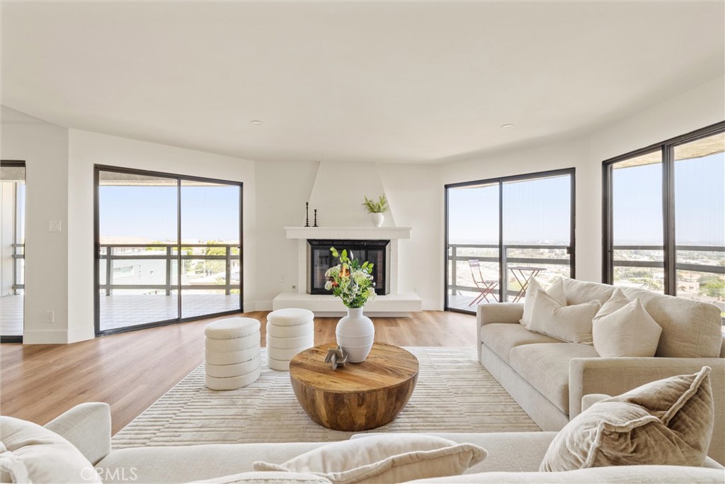 2270 Stanley Avenue 3B