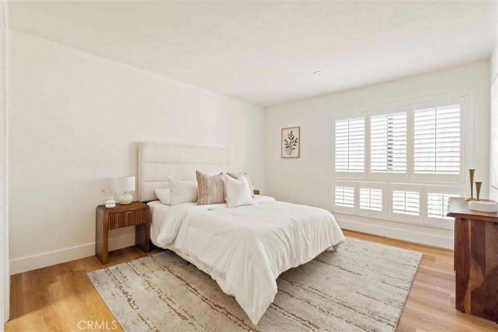 2270 Stanley Avenue 3B