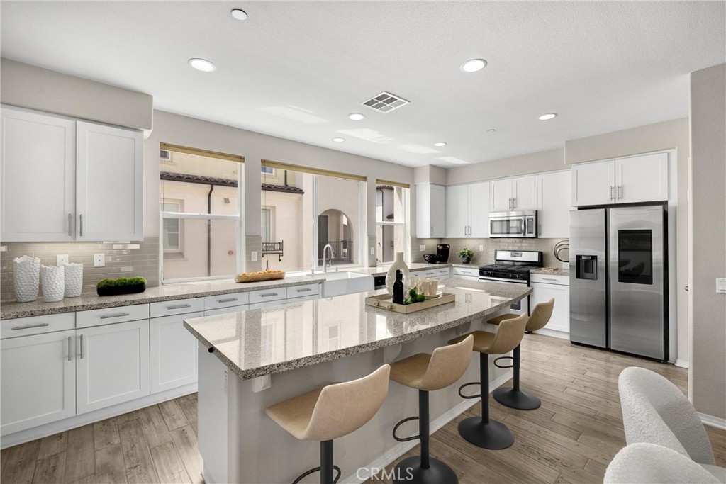 8252 Orangethorpe Avenue