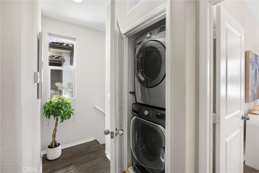 8252 Orangethorpe Avenue