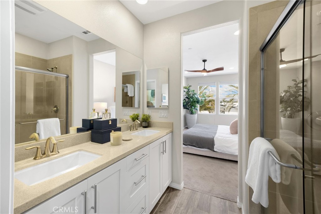 8252 Orangethorpe Avenue