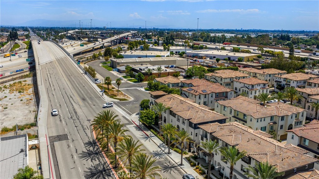 8252 Orangethorpe Avenue