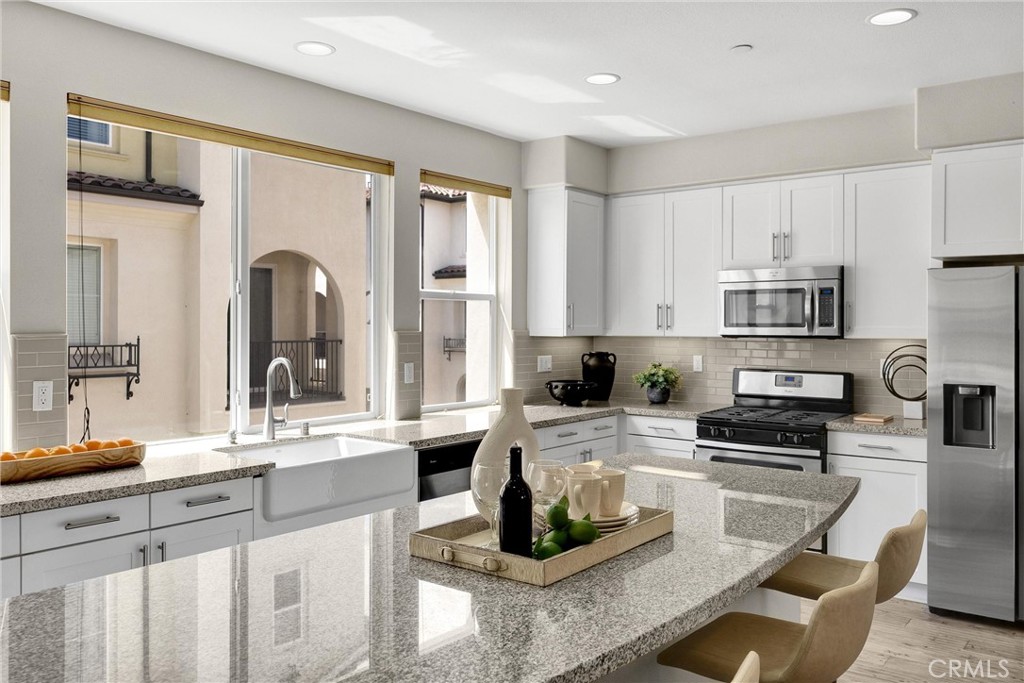 8252 Orangethorpe Avenue