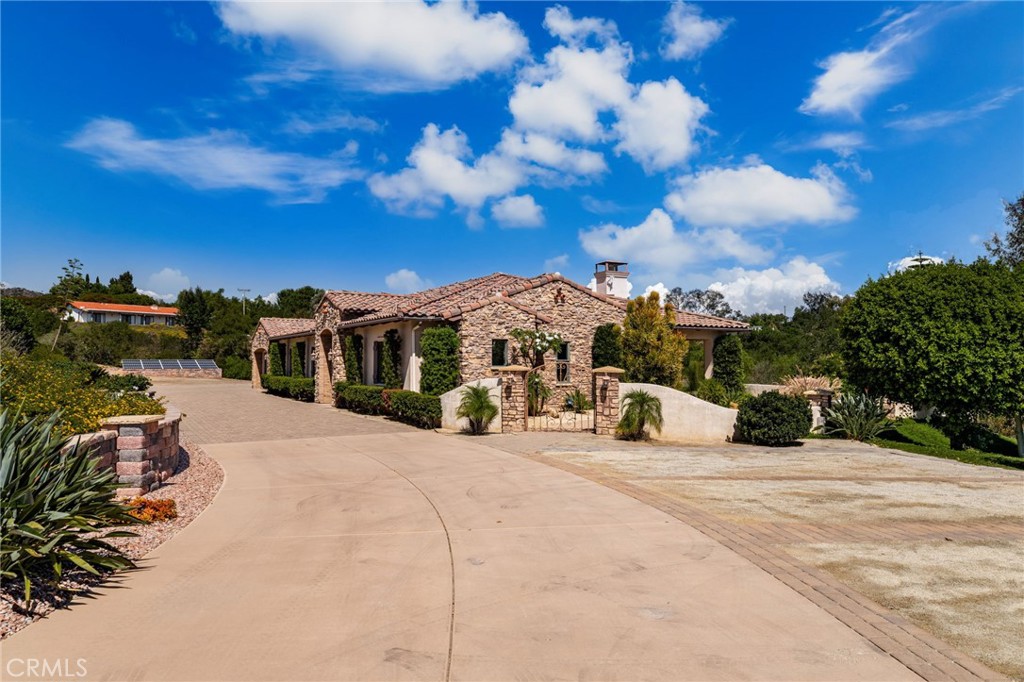 3012 Ridge Creek Drive