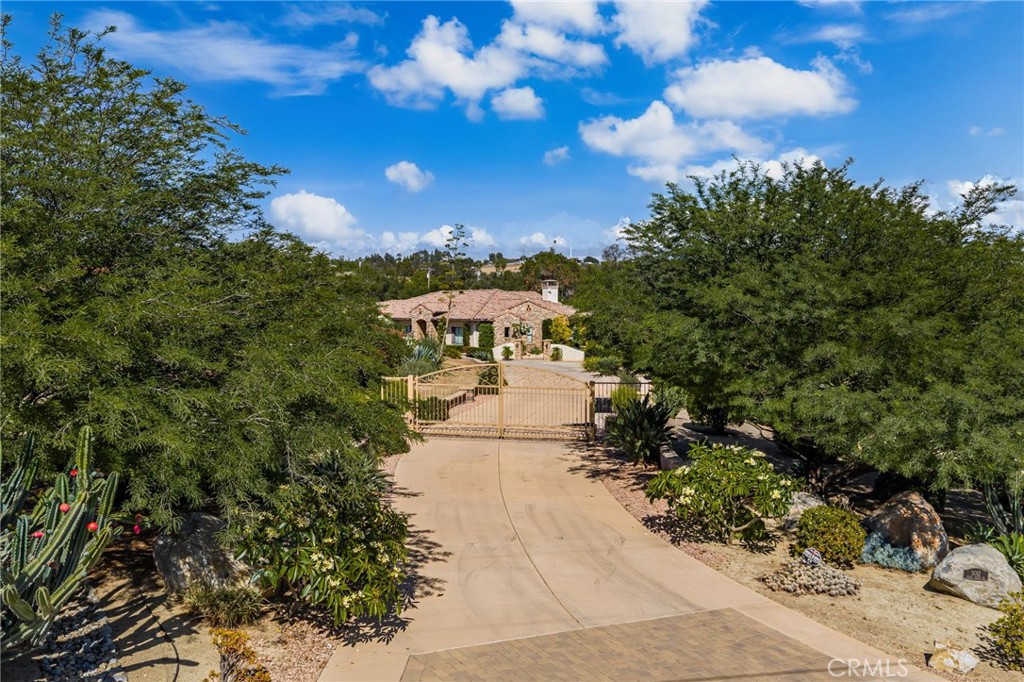 3012 Ridge Creek Drive