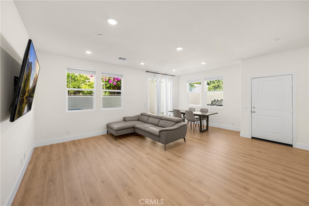 300 Vista Drive 94