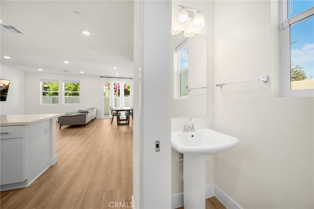 300 Vista Drive 94