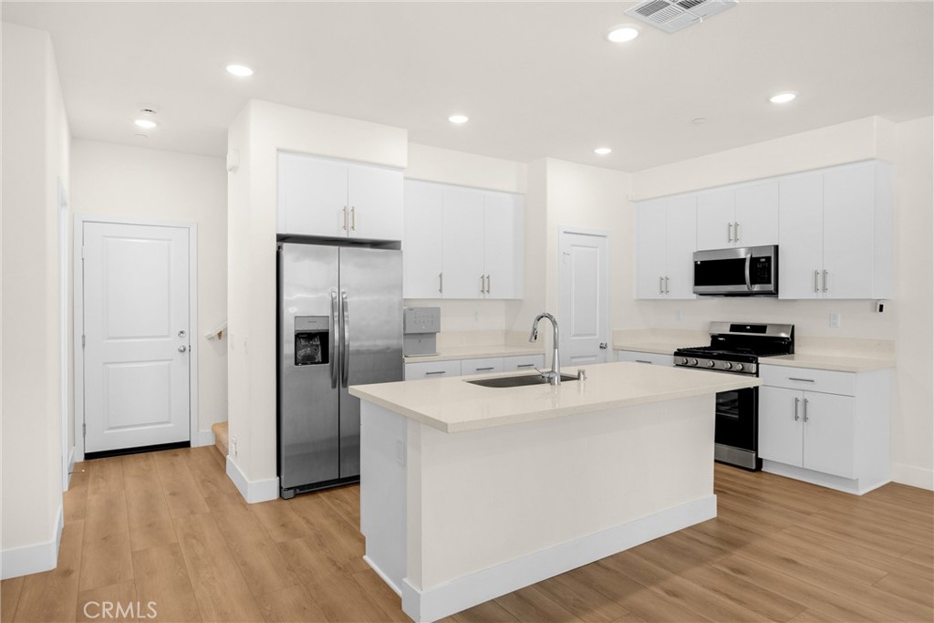 300 Vista Drive 94