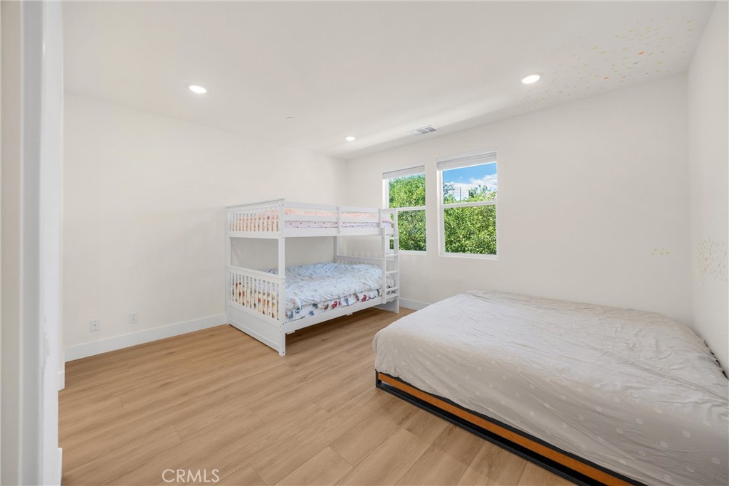 300 Vista Drive 94