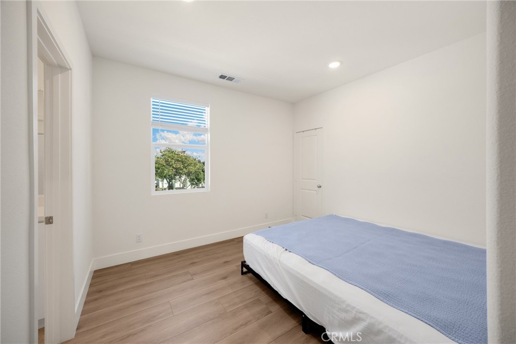 300 Vista Drive 94