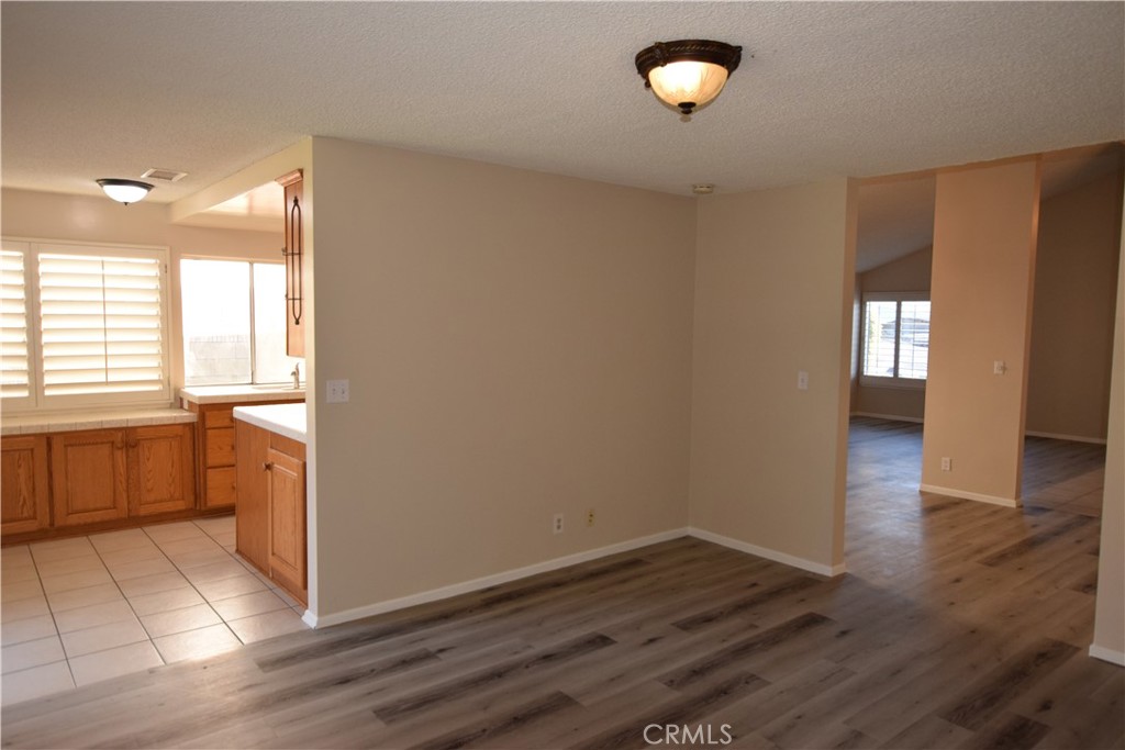 2229 E Vermont Avenue