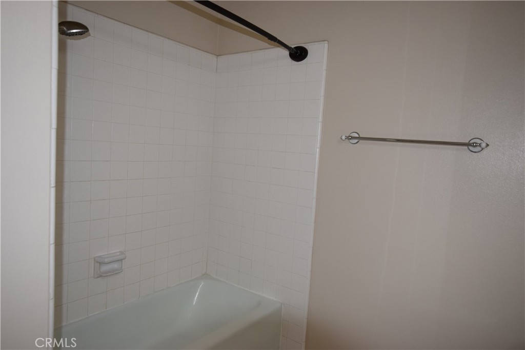 2229 E Vermont Avenue