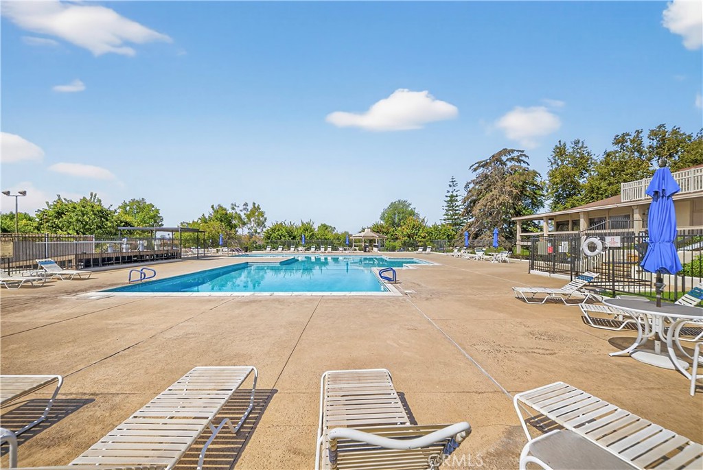 15920 Alta Vista Drive 2C