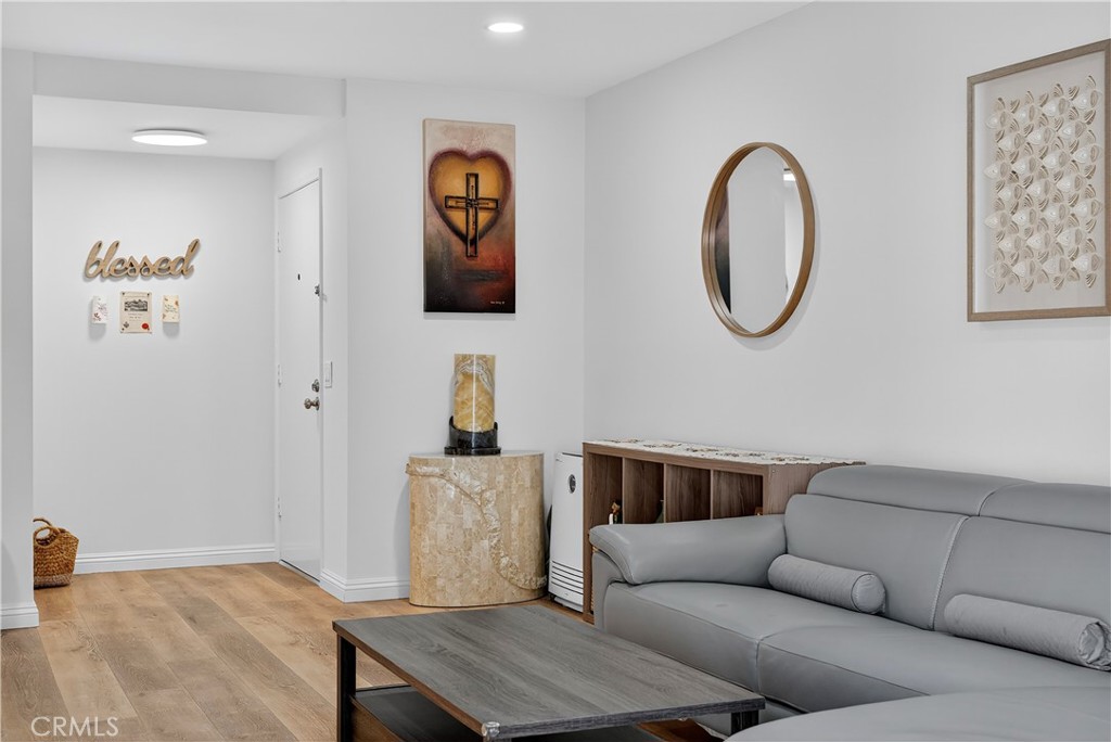 15920 Alta Vista Drive 2C