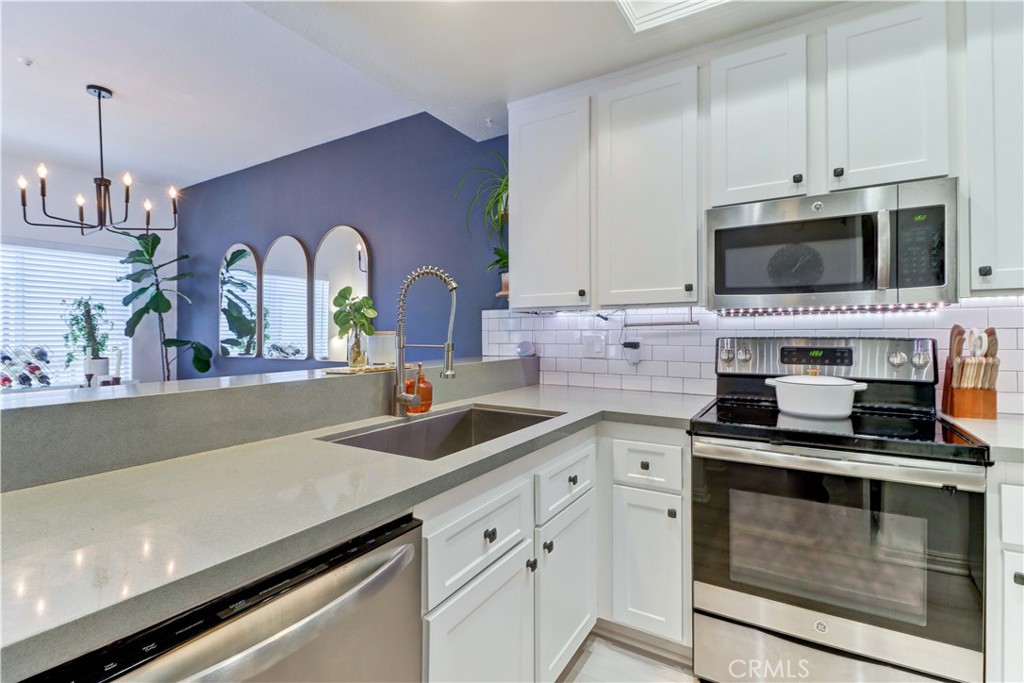 2960 Champion Way 1814