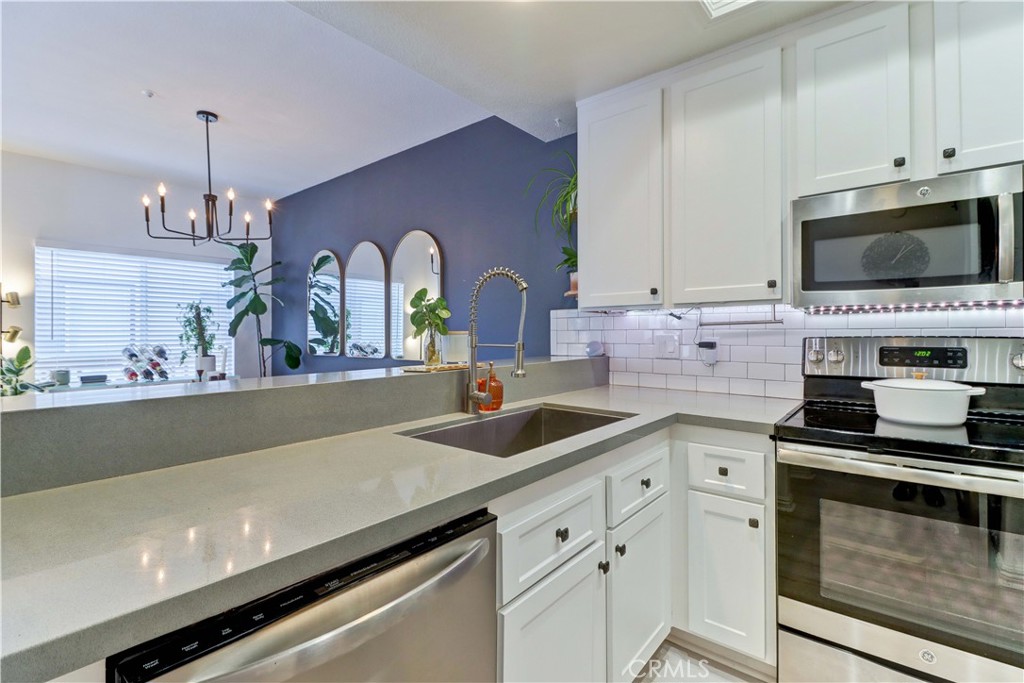 2960 Champion Way 1814