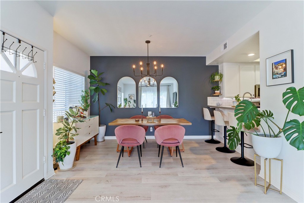 2960 Champion Way 1814