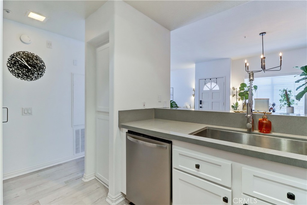 2960 Champion Way 1814