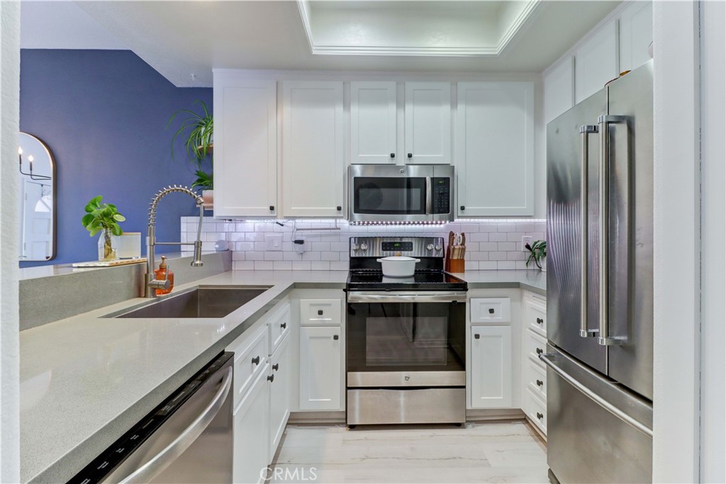 2960 Champion Way 1814