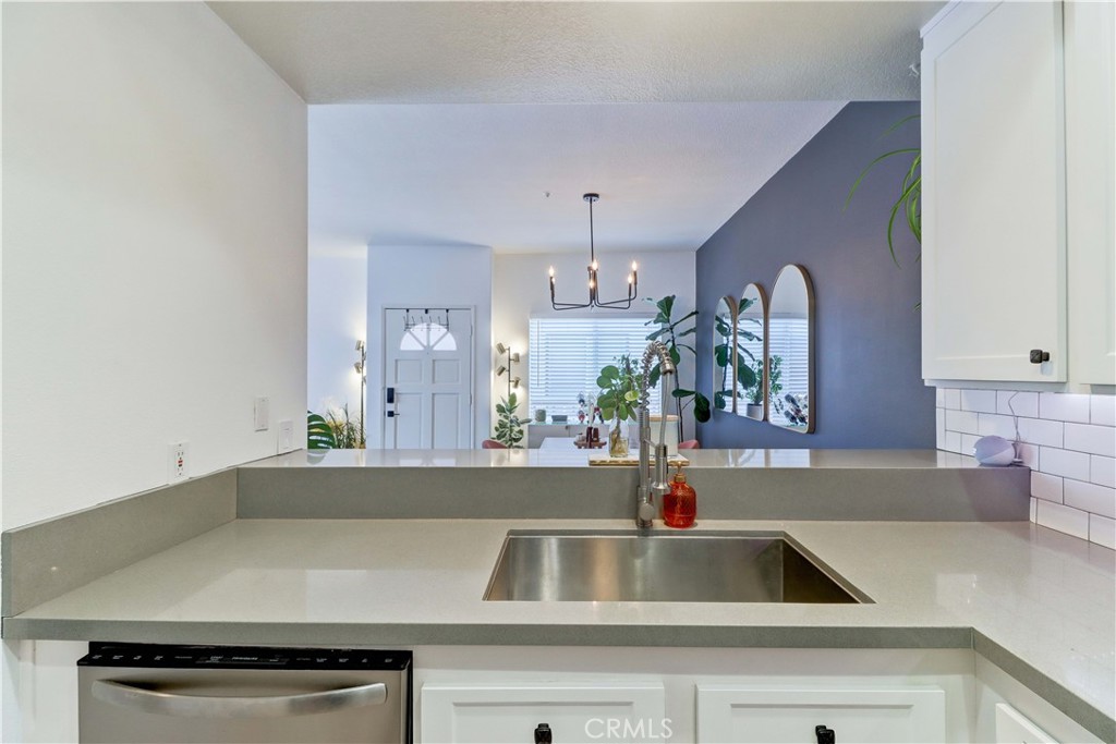 2960 Champion Way 1814