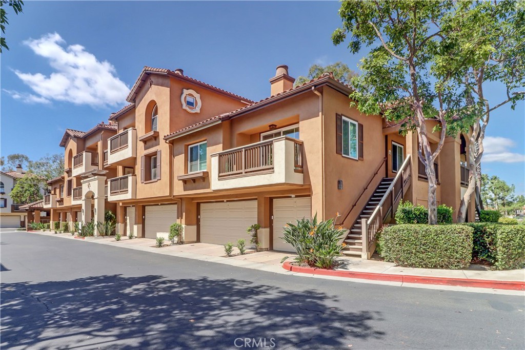 2960 Champion Way 1814