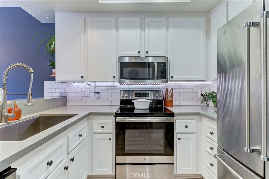 2960 Champion Way 1814