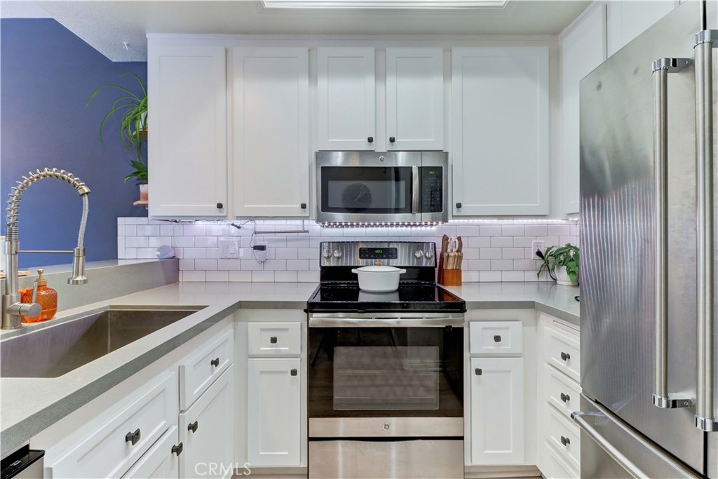 2960 Champion Way 1814