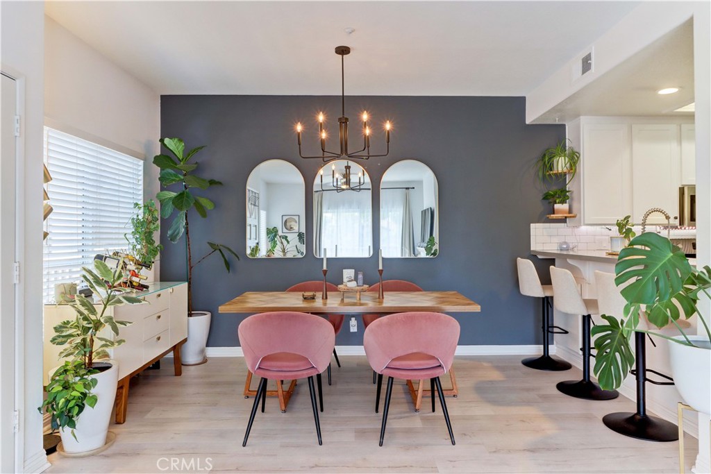 2960 Champion Way 1814