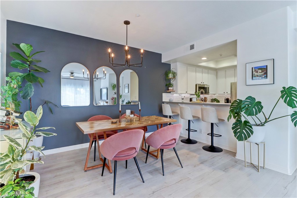 2960 Champion Way 1814