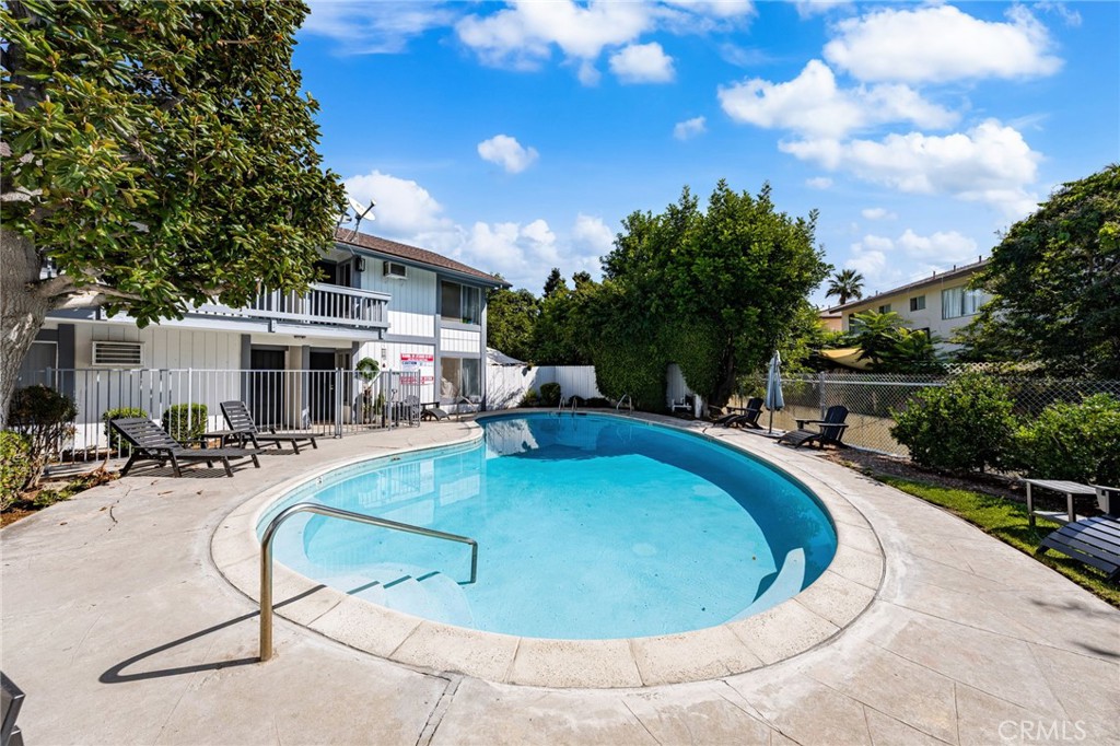 111 N Stanford Avenue