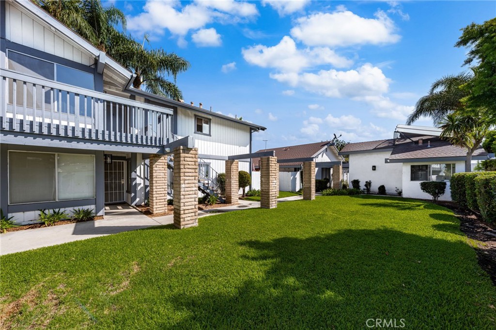 111 N Stanford Avenue