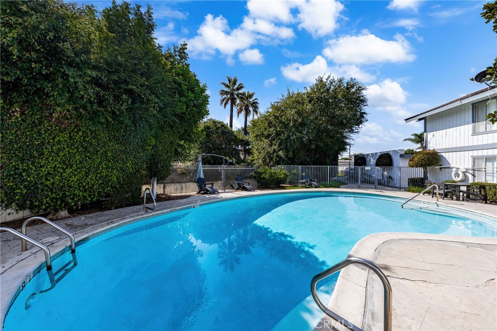 111 N Stanford Avenue