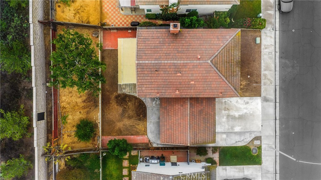 1443 Sutherland Drive